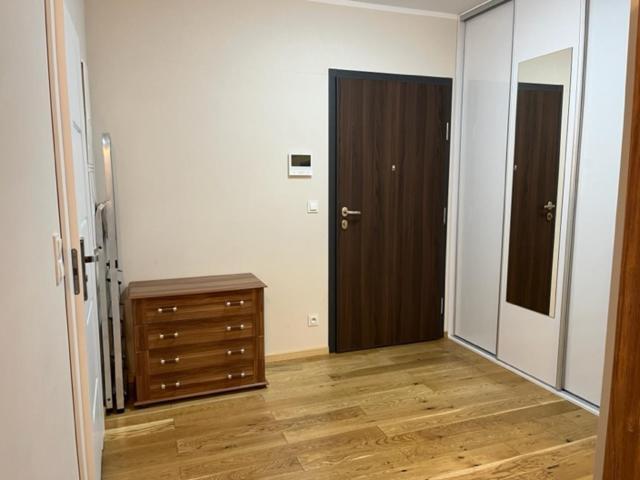 Apartament Garbary 234 Parking Free Poznan Exterior photo